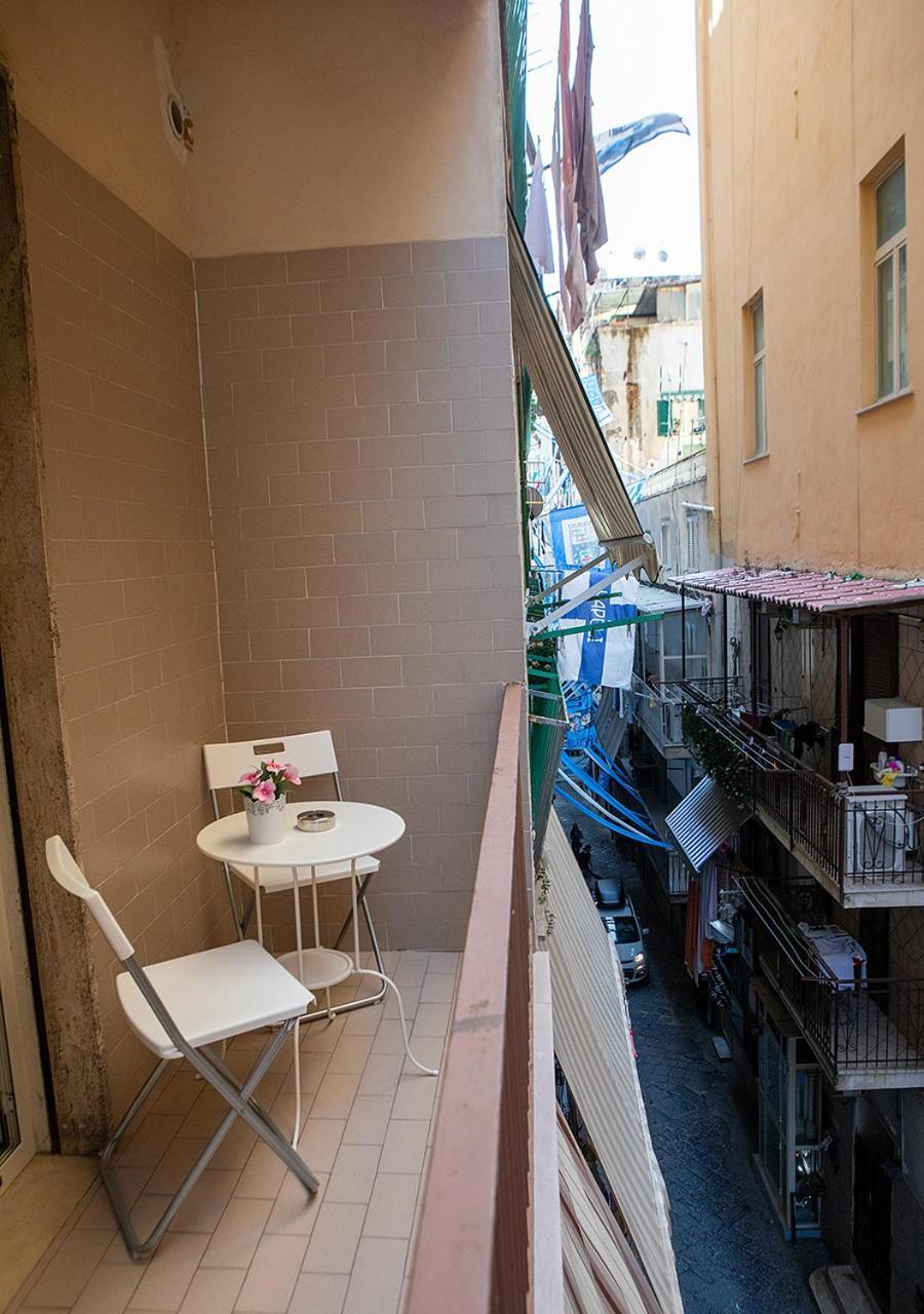 Zuroli * Naples